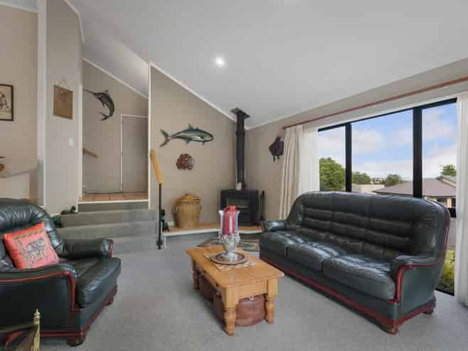 612 Augustus Street, Thames