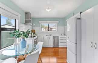 2 Ontario Place, Wainoni