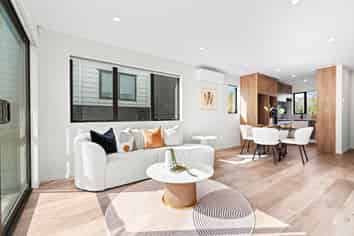 83B Penzance Road, Mairangi Bay