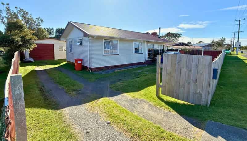 55 Mosston, Castlecliff