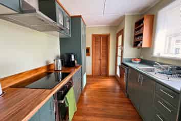 55 Mosston, Castlecliff