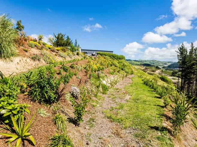 36 Pacific View Road, Whitby