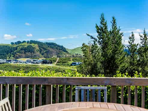 36 Pacific View Road, Whitby