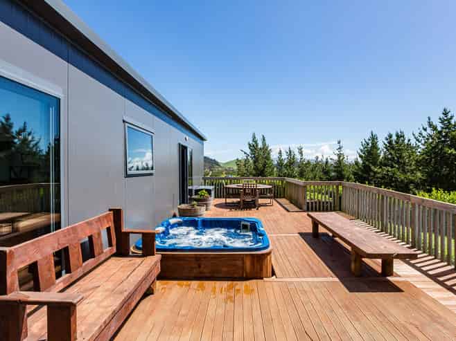 36 Pacific View Road, Whitby