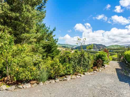 36 Pacific View Road, Whitby