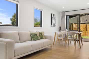 2/424 Gloucester Street, Linwood