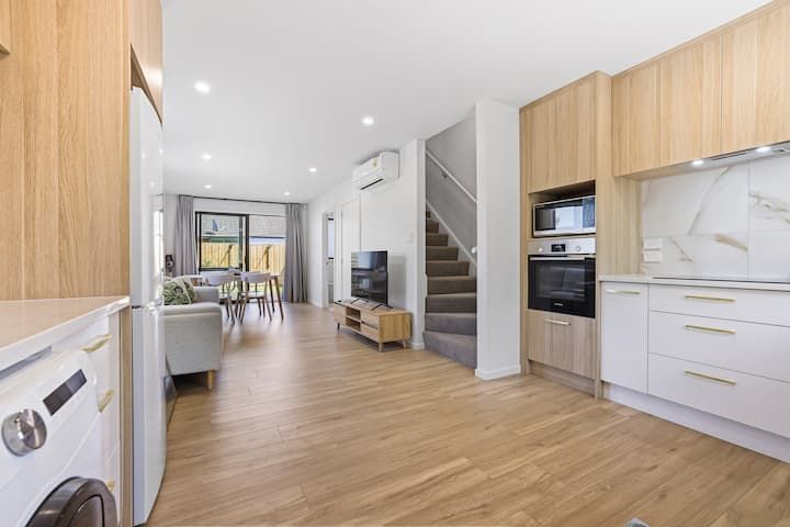 Modern, Easy Living - Must Sell! – pohled 6