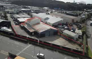 900sqm Penrose Storage or Manufacturing with Yard