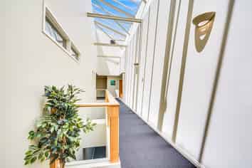 2E/11 London Street, Hamilton Central