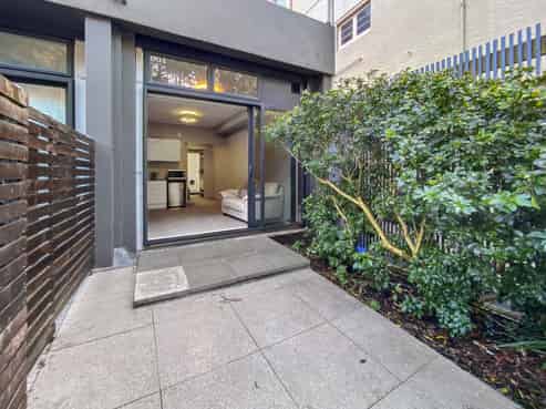 004/20 Glenmore Street, Thorndon
