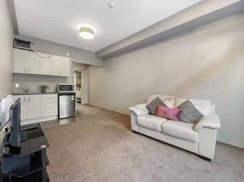 004/20 Glenmore Street, Thorndon