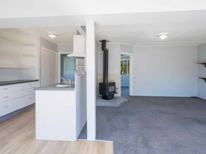 9 Tainui Street, Stoke