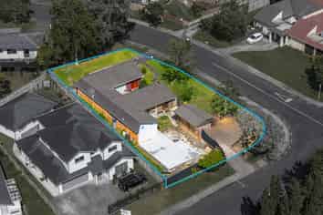 1&2/32 Salamanca Road, Sunnynook