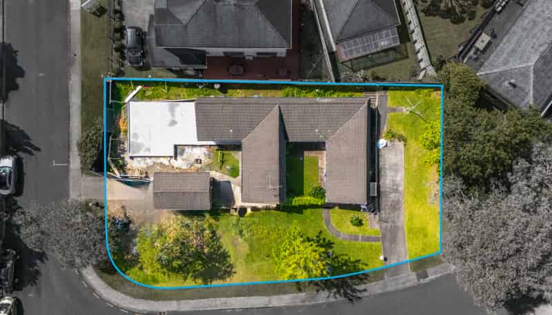 1&2/32 Salamanca Road, Sunnynook