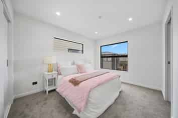 Lot 2/52 Greenmeadows Avenue, Manurewa East