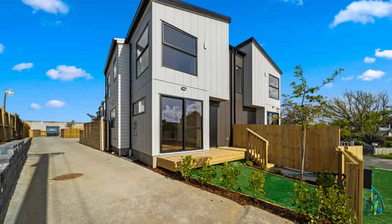 Lot 2/52 Greenmeadows Avenue, Manurewa East