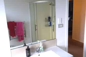 14 Tiaki Way, Cambridge