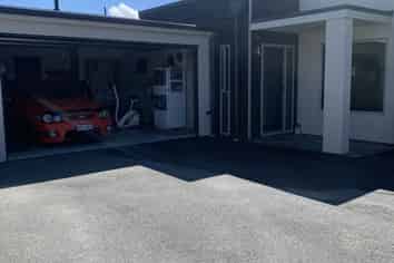 32A Larch Crescent, Alexandra