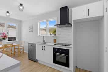 8 Harris Street, Naenae