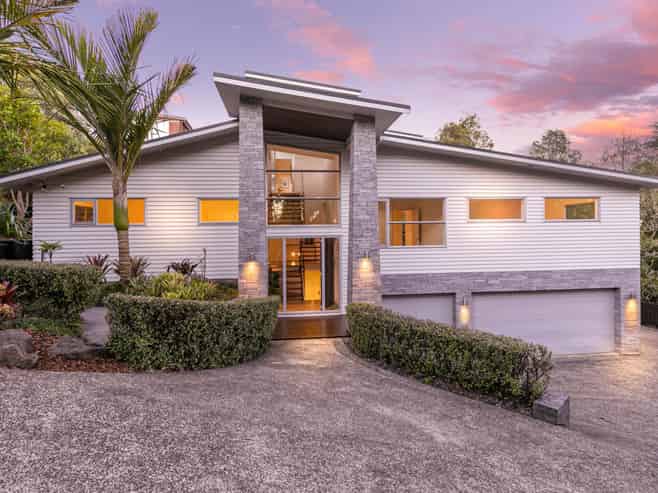 177a Upper Harbour Drive, Greenhithe