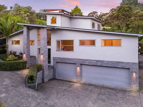 177a Upper Harbour Drive, Greenhithe