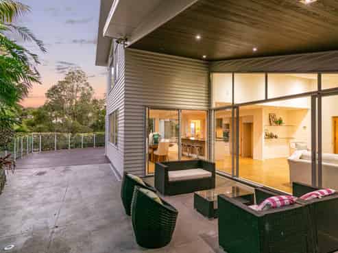 177a Upper Harbour Drive, Greenhithe