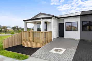 4 Wild Flower Way, Karaka