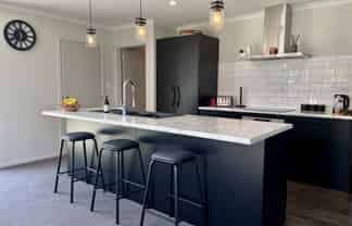 9 Korimako Place, Coastlands