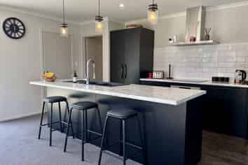 9 Korimako Place, Coastlands