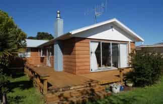 43 Manawa Av, Raumati Beach