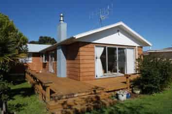 43 Manawa Av, Raumati Beach