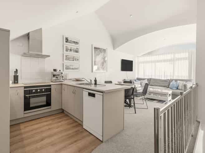 16C May Street, Mount Maunganui