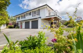 11 Tapestry Grove, Silverstream