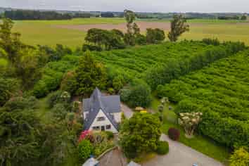 120 Summerleaze Road, Hadlow