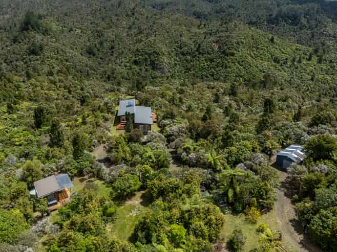 158 Silverstream Falls ROW, Whitianga