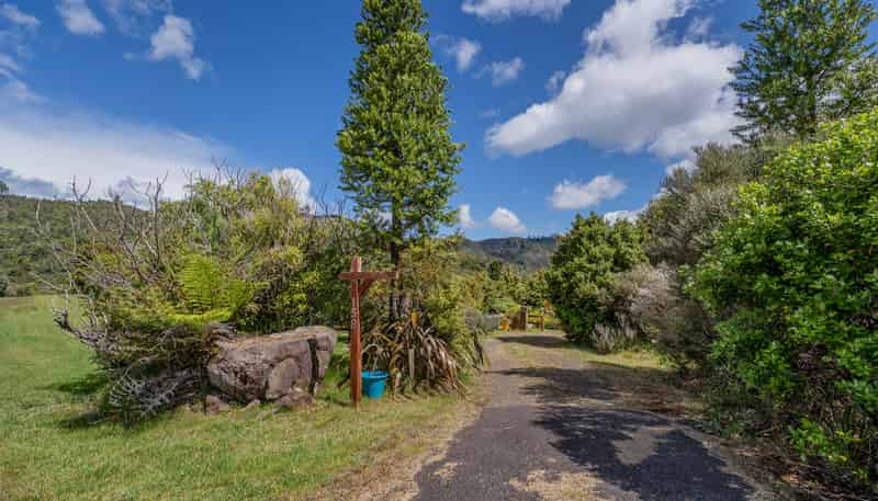 158 Silverstream Falls ROW, Whitianga