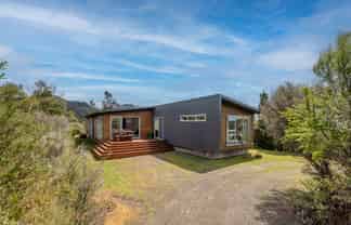 158 Silverstream Falls ROW, Whitianga