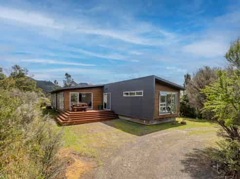 158 Silverstream Falls ROW, Whitianga