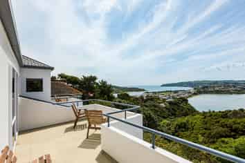 37 Kahu Road, Paremata