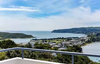 37 Kahu Road, Paremata