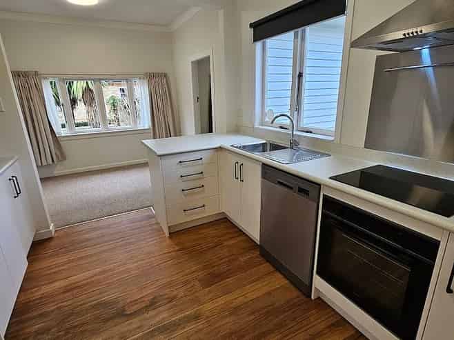 30 Oxford Street, Fairfield