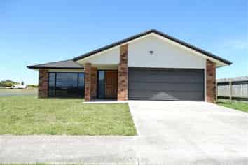 29 County Drive, Hawera