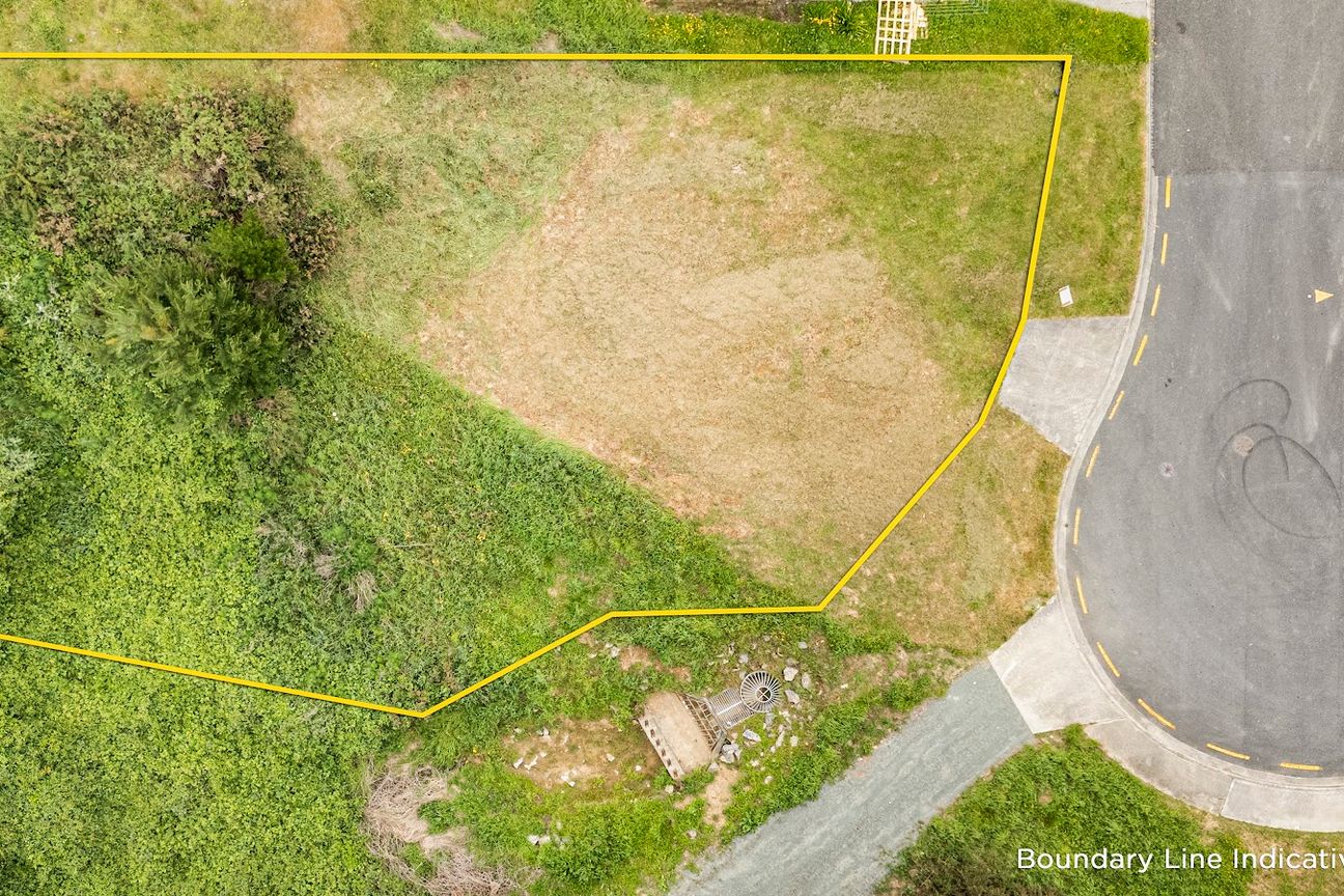 Elevated Section in established Neighborhood - Meer