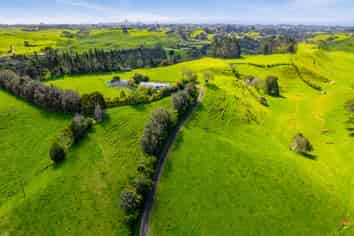 838 Mangorei Road, MANGOREI