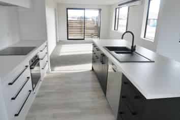 15 Lanner Dr, Rolleston