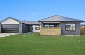 15 Lanner Dr, Rolleston