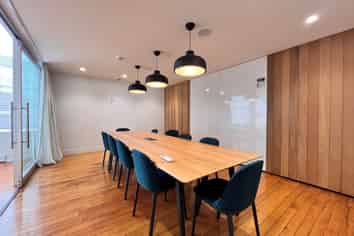 CREATIVE OFFICE IN FREEMANS BAY
