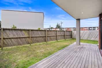 25 Meritage Lane, Te Atatu South