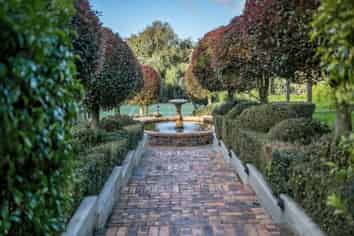 281 Point View Drive, Shamrock Park