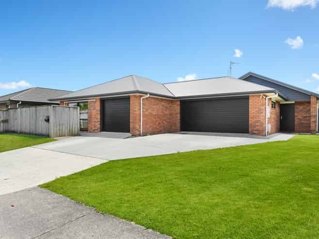 4 Piwakawaka Court, Rototuna North